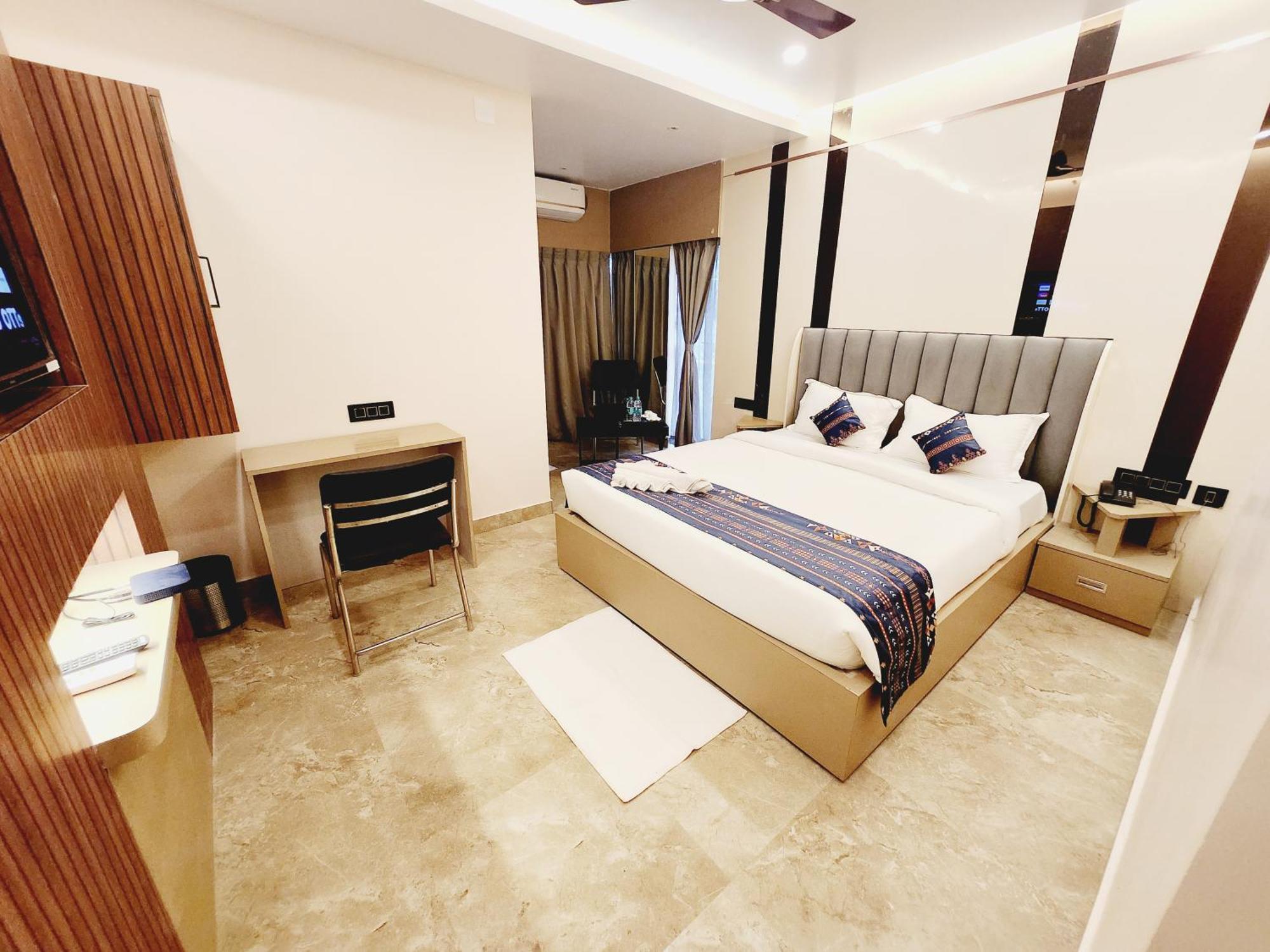 The Greenstar Inn Premium 부바네스 외부 사진
